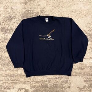 VTG Sitka Alaska Eagle Embroidered Mens Blue Baggy Boxy Sweatshirt